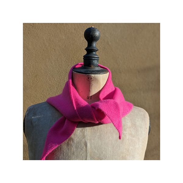 Neckerchief in Lambswool “Punk”