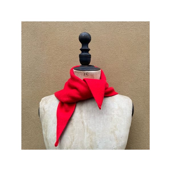 Neckerchief in Lambswool “Poppy” - Image 4